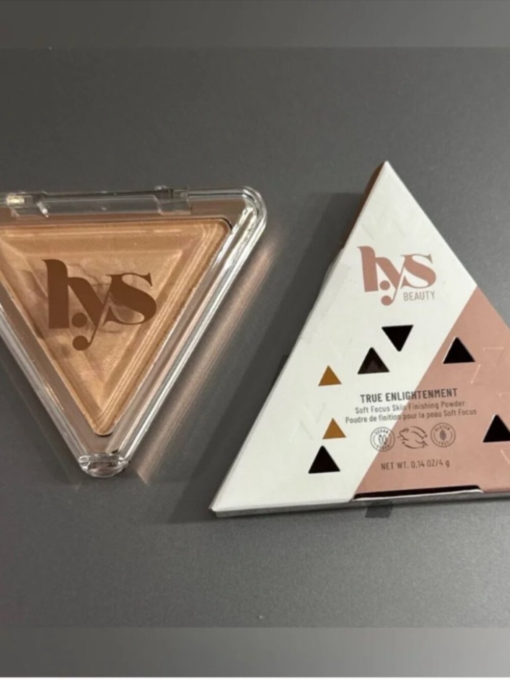 HYS Beauty True Enlightenment Soft Focus Skin Finishing Powder